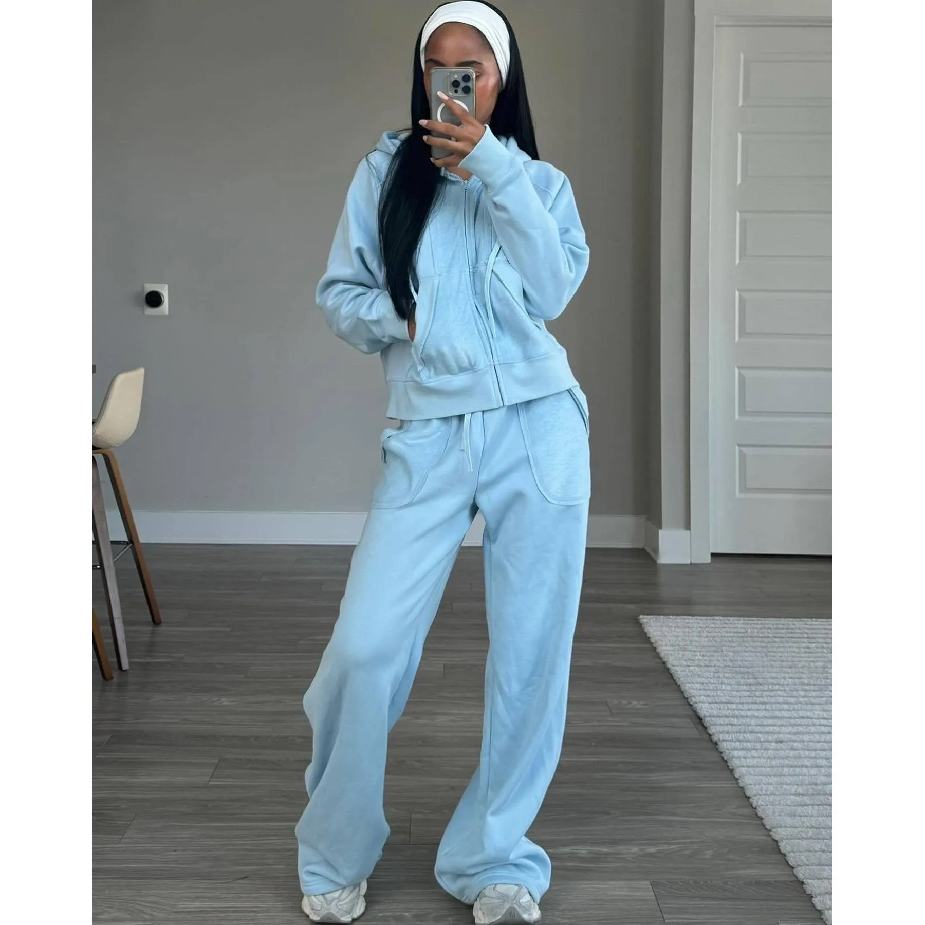 2025 New Women's Zipper Hoodie with Hooded Sweatshirt and Jogger Set, Two-Piece Sports Casual Outfit