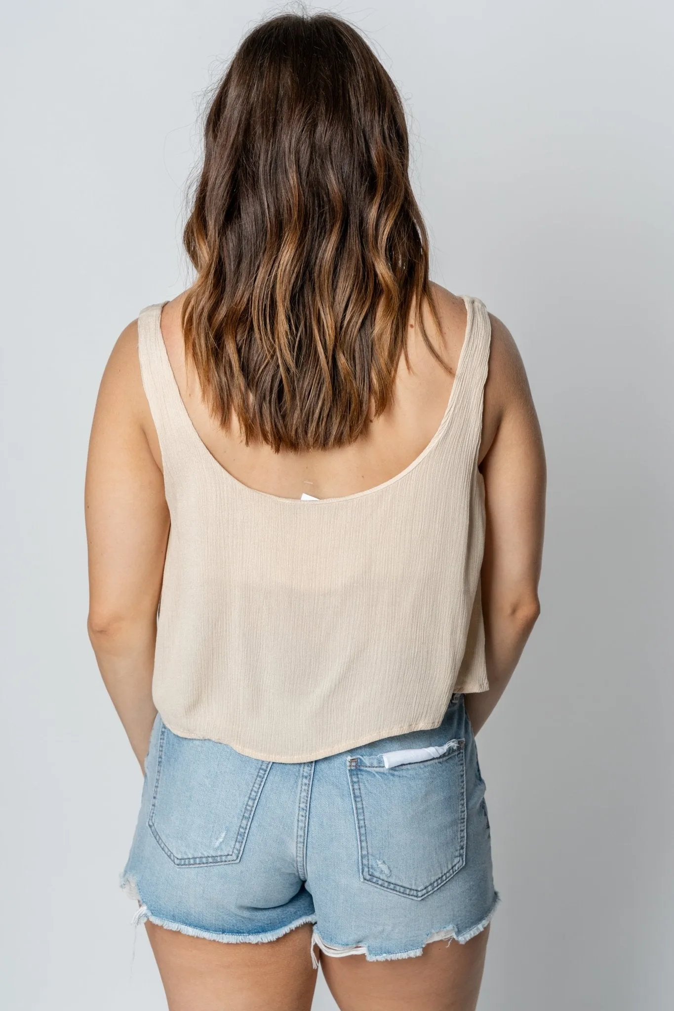 Cropped button tank top cream