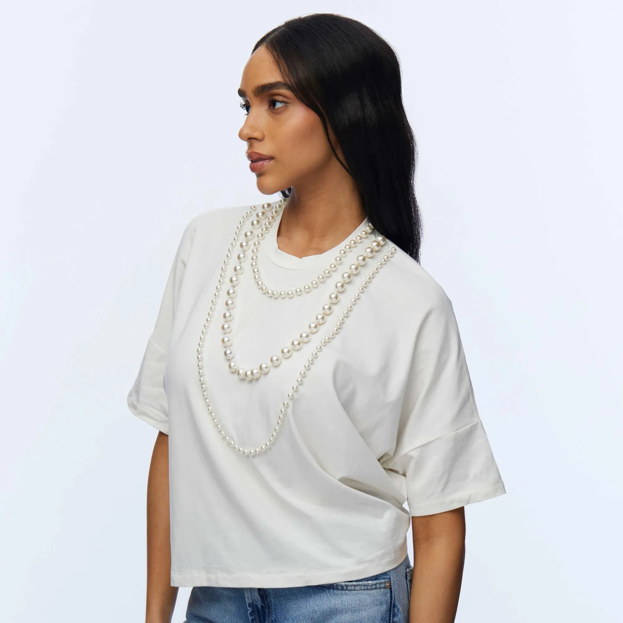 Lele Sadoughi Ivory Short- Sleeve Pearl Strand Tee